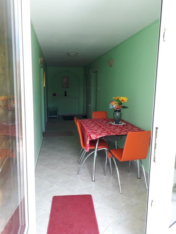 Casa Ade Apartment Calimanesti Luaran gambar